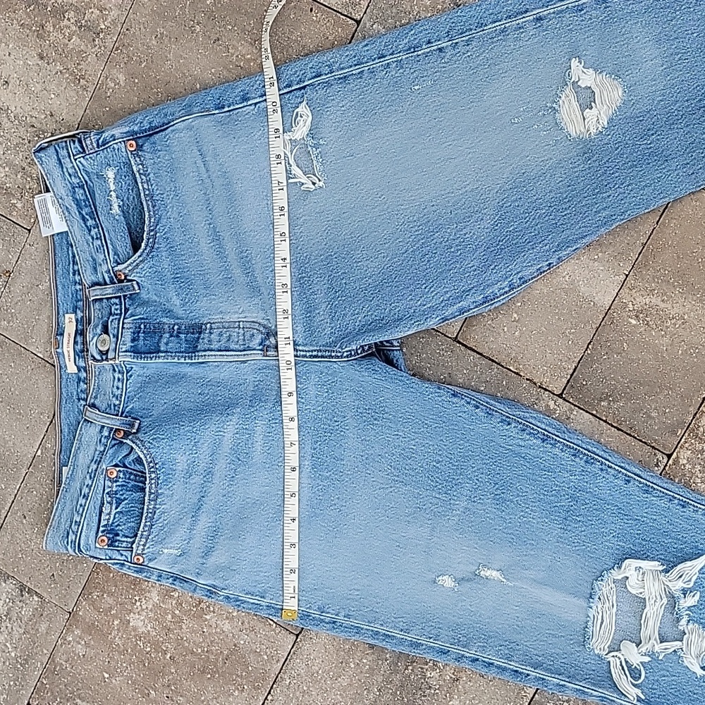 Levi's WEDGIE STRAIGHT High-Rise Light Wash Button Fly Jeans Sz 32 - Picture 10 of 12